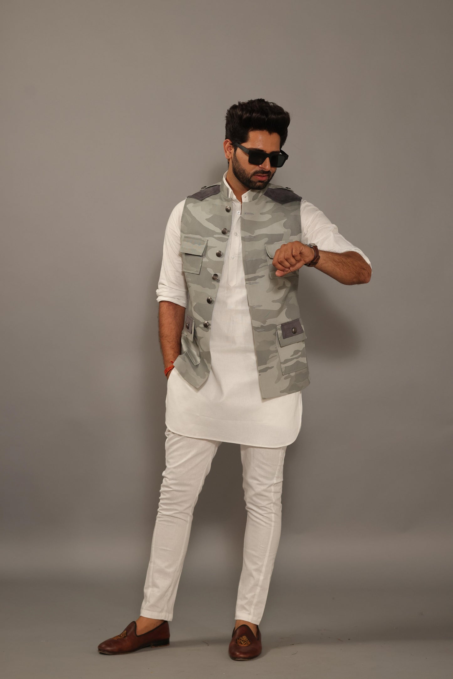 Grey Camouflage Semi-Hunting Style Jacket