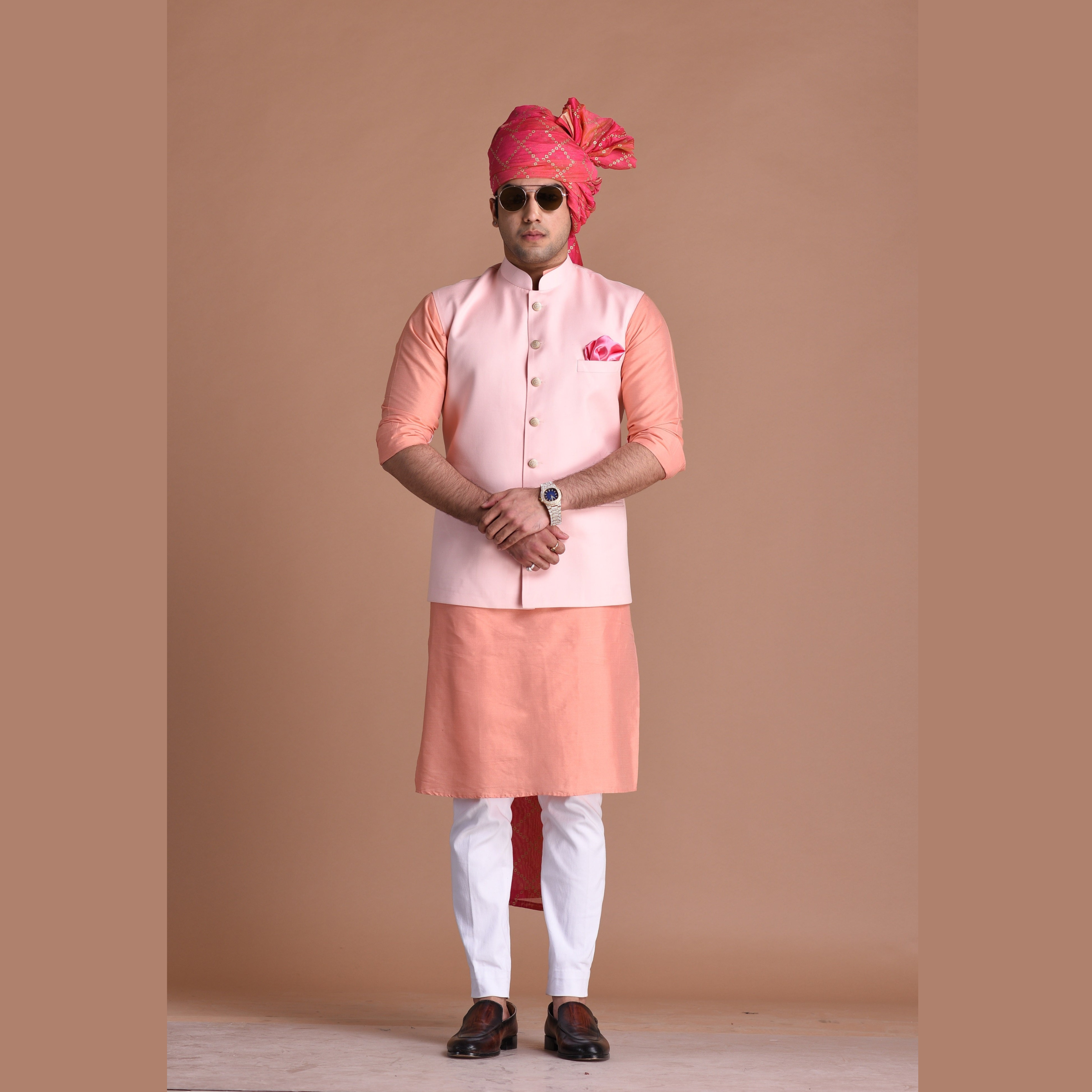 Kurta pajama with basket and turban sale