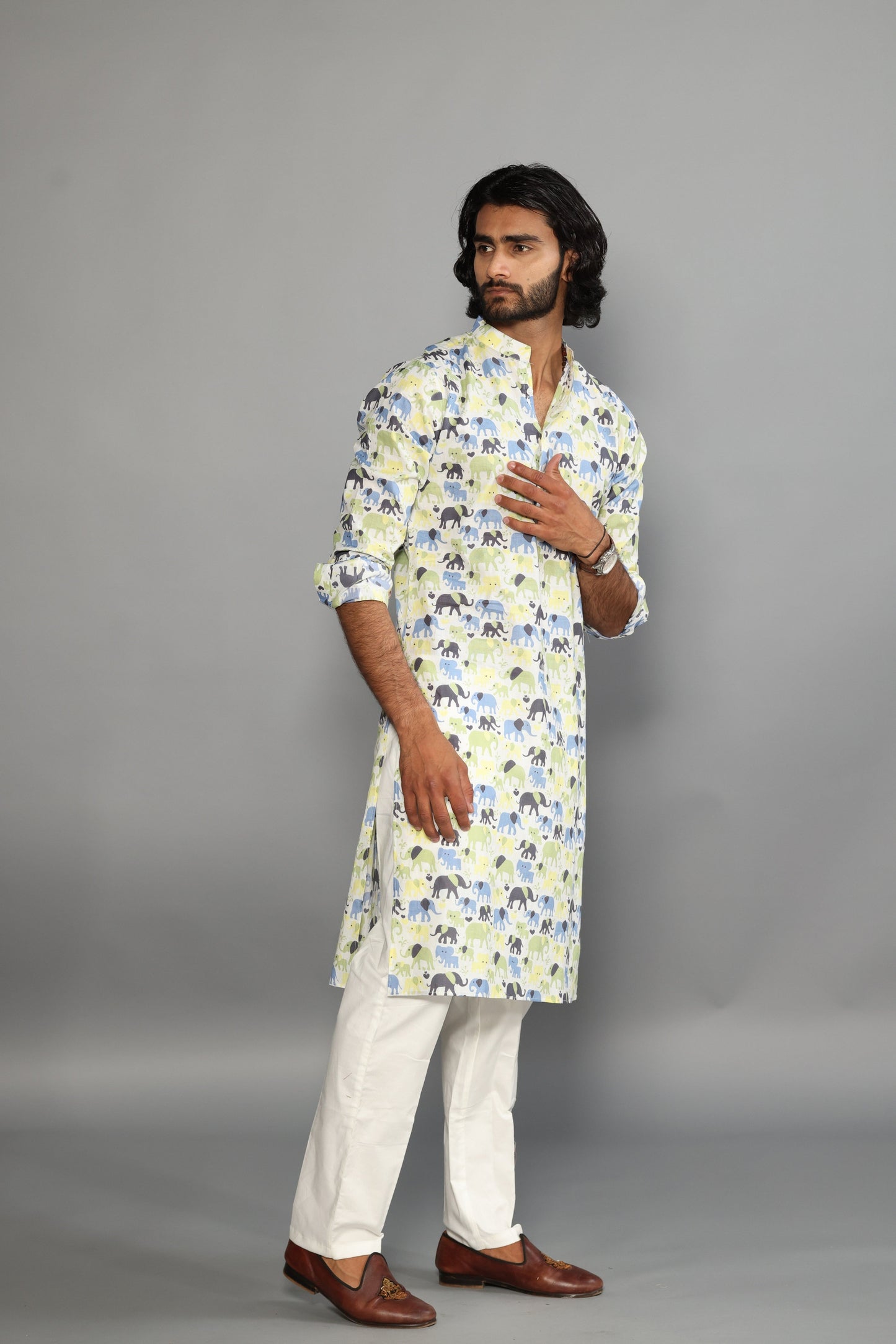 Antique White Elephant Print Sanganeri White Kurta Pyjama Set
