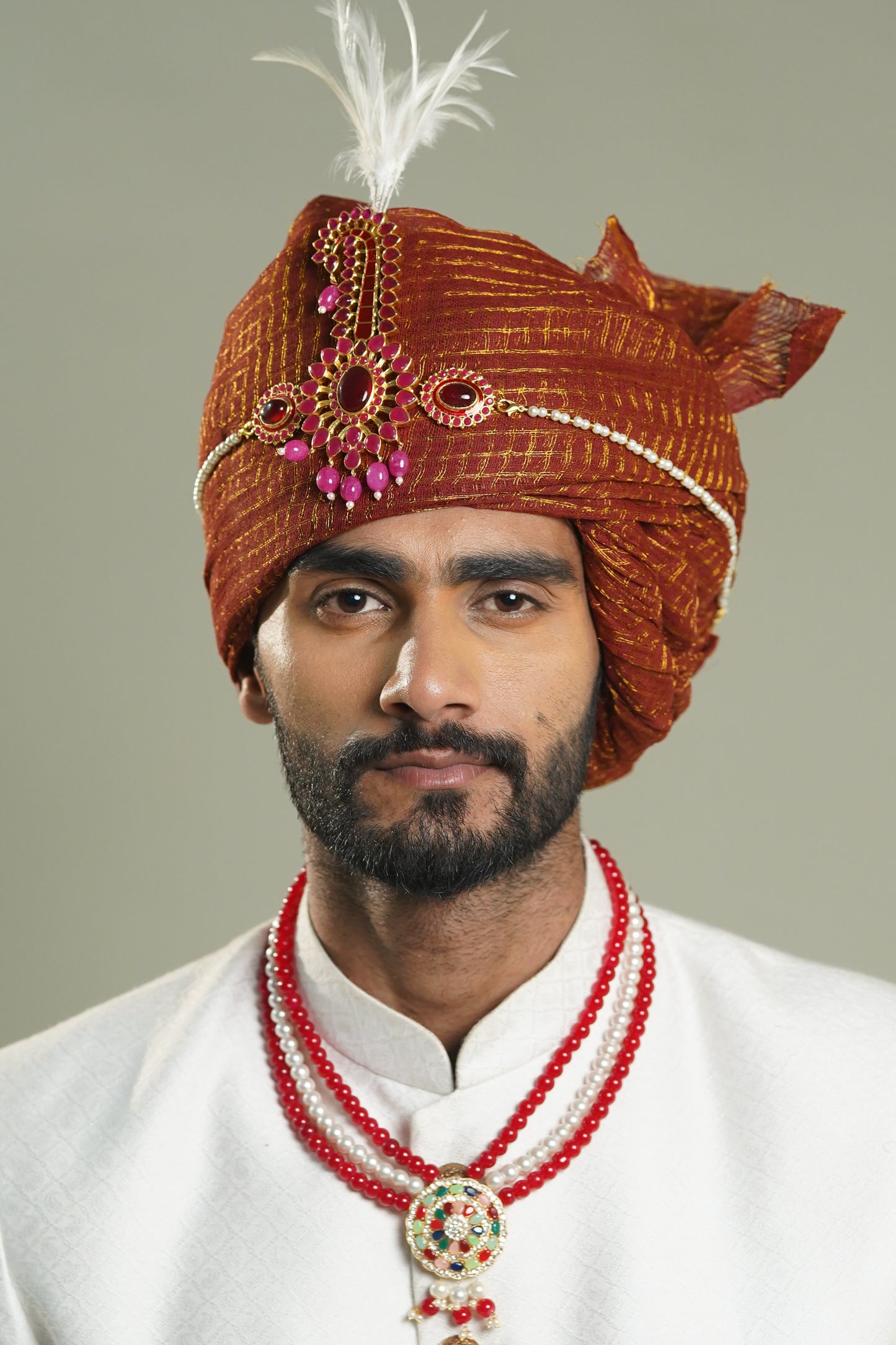 Maroon doriya