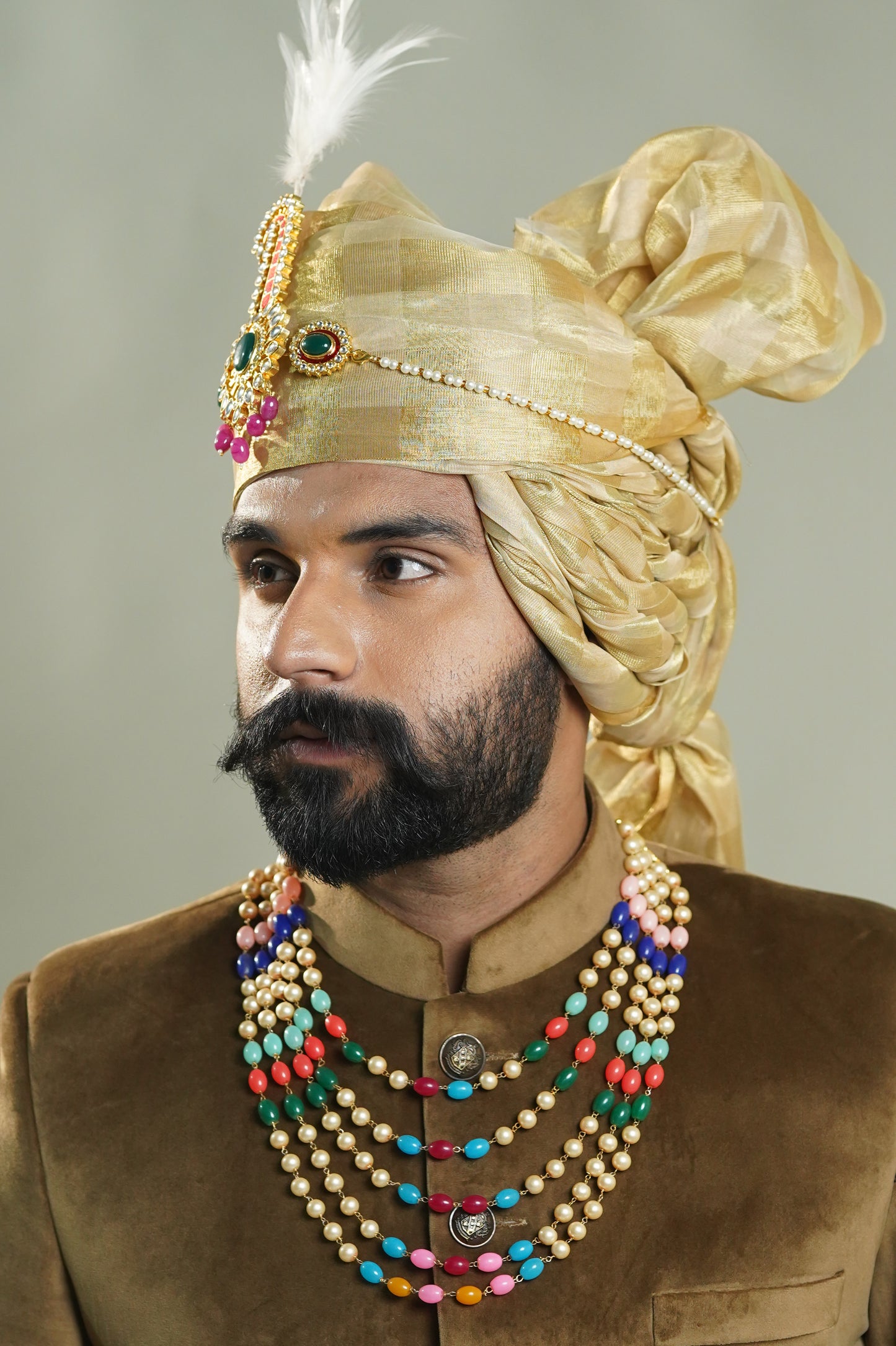 Golden check silk Safa