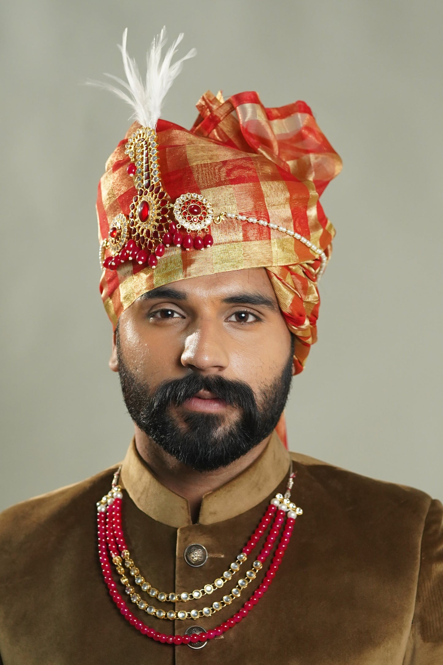 Golden/Red check silk safa