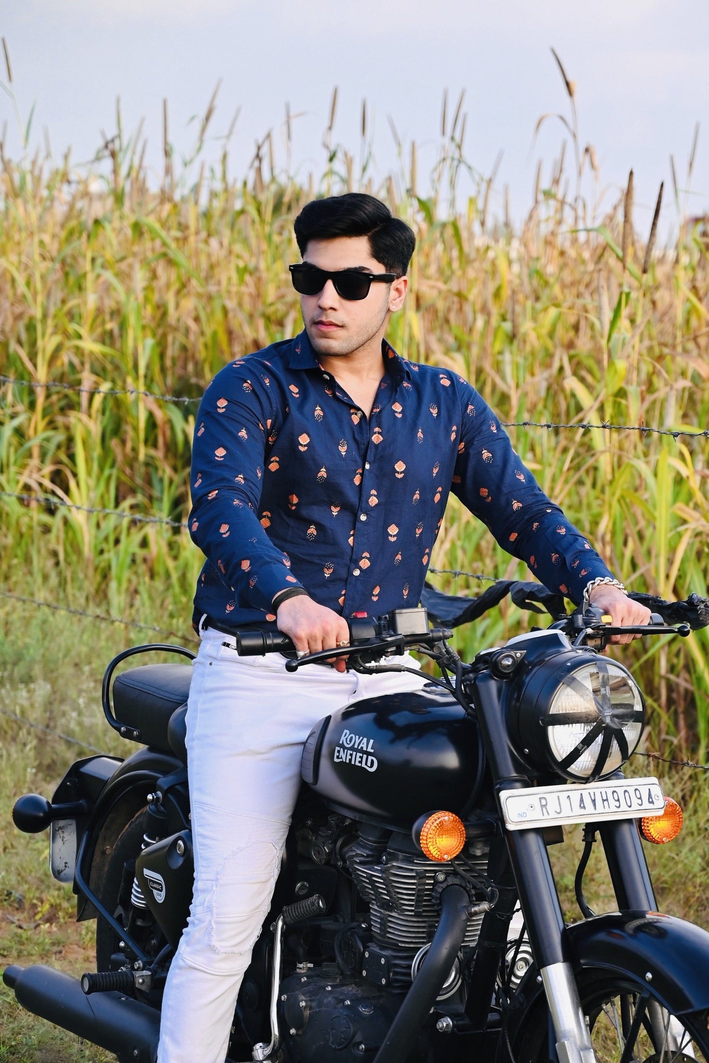 Blue Sanganeri Print Shirt With Red Booti