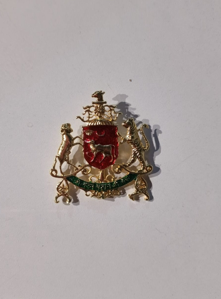 Jadaun Clan Red & Green Meenakari Golden Monogram