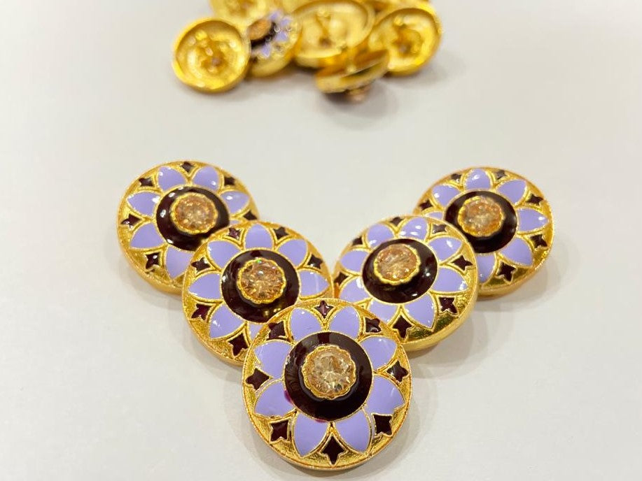 Handmade White Motif Purple Petal Flowers Buttons