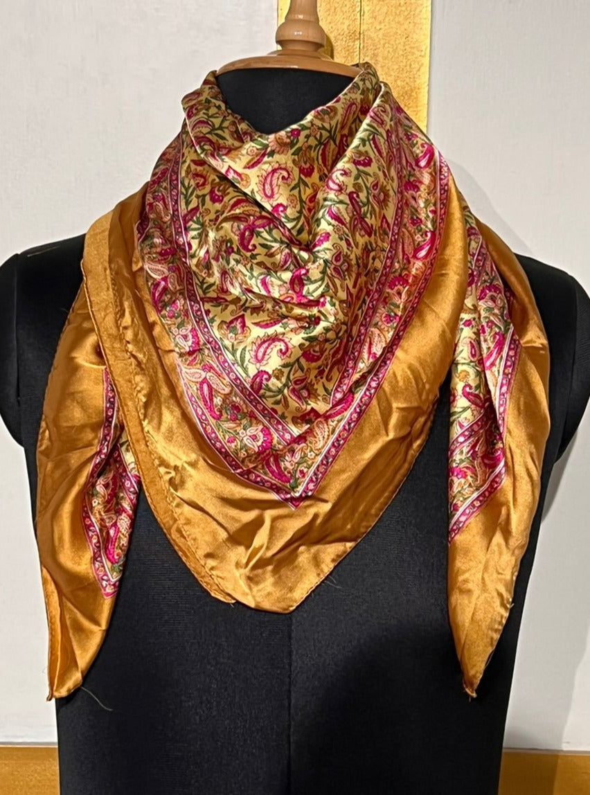 Neck Scarf 07 - Main Image