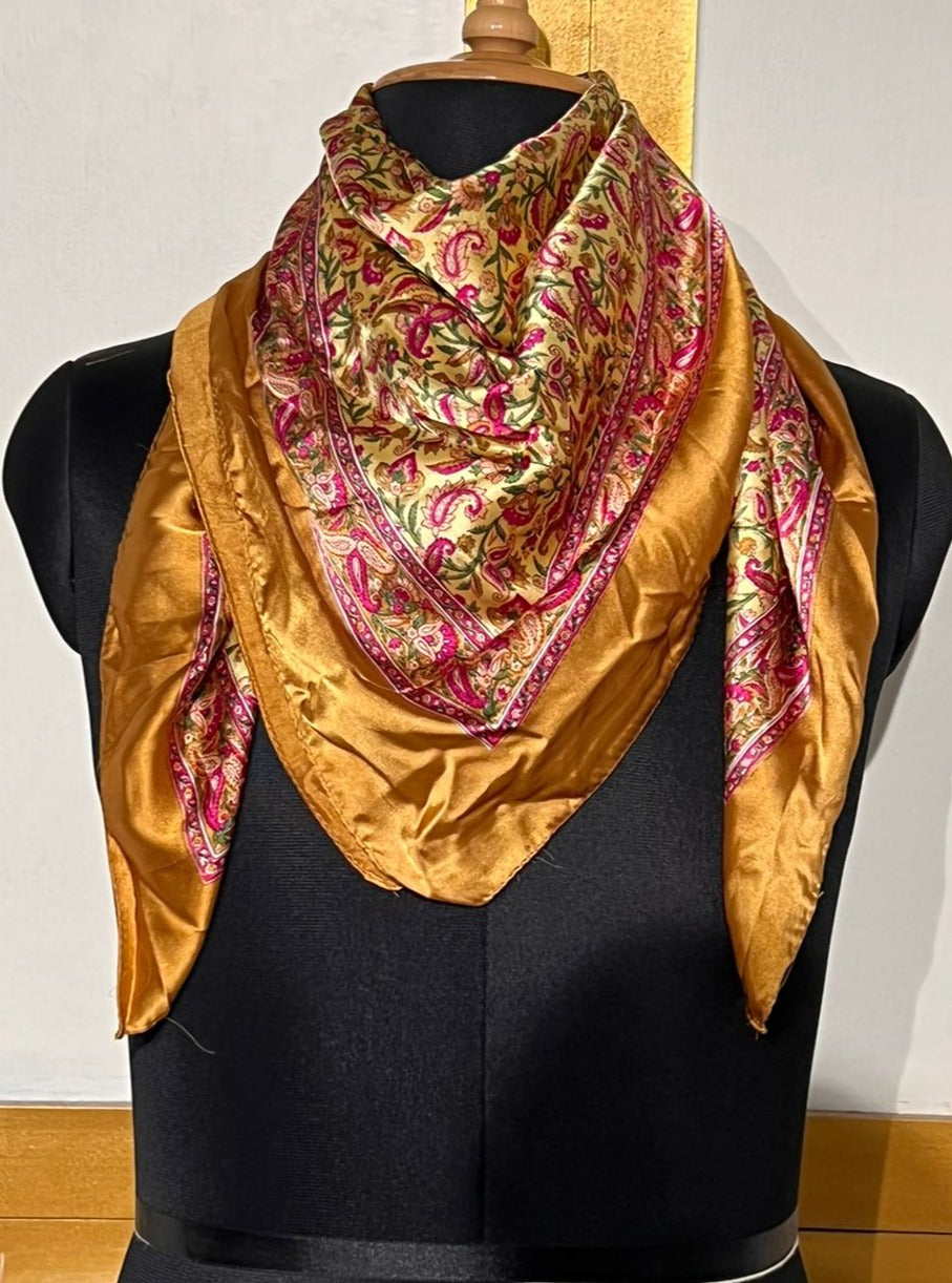 Neck Scarf 07