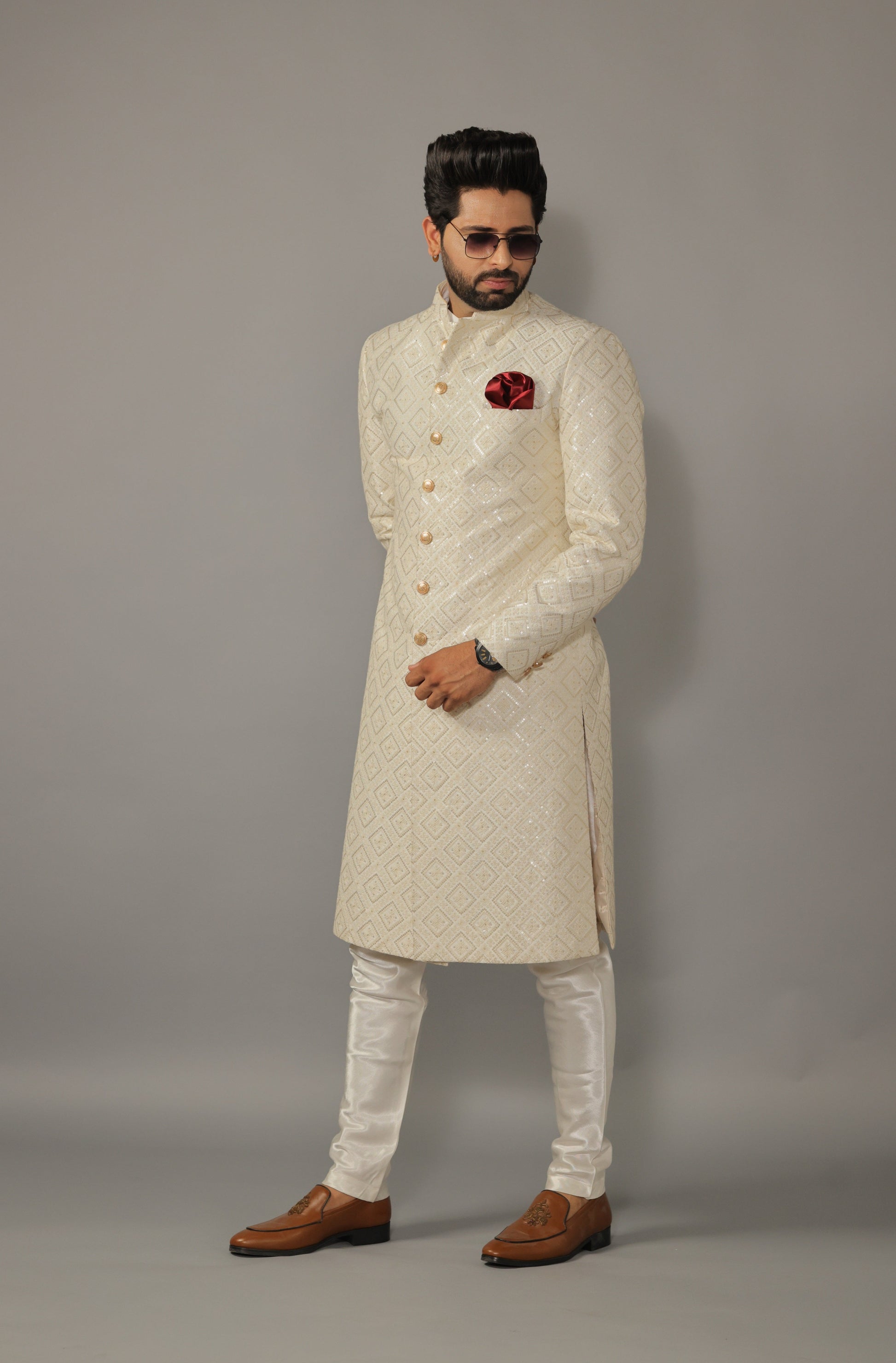 Sherwani White Colour Ki Juti White Mens Sherwani Juti At ₹ 170