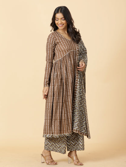 Elegant Cedar Brown Printed Sanganeri Kurti-Palazzo Set