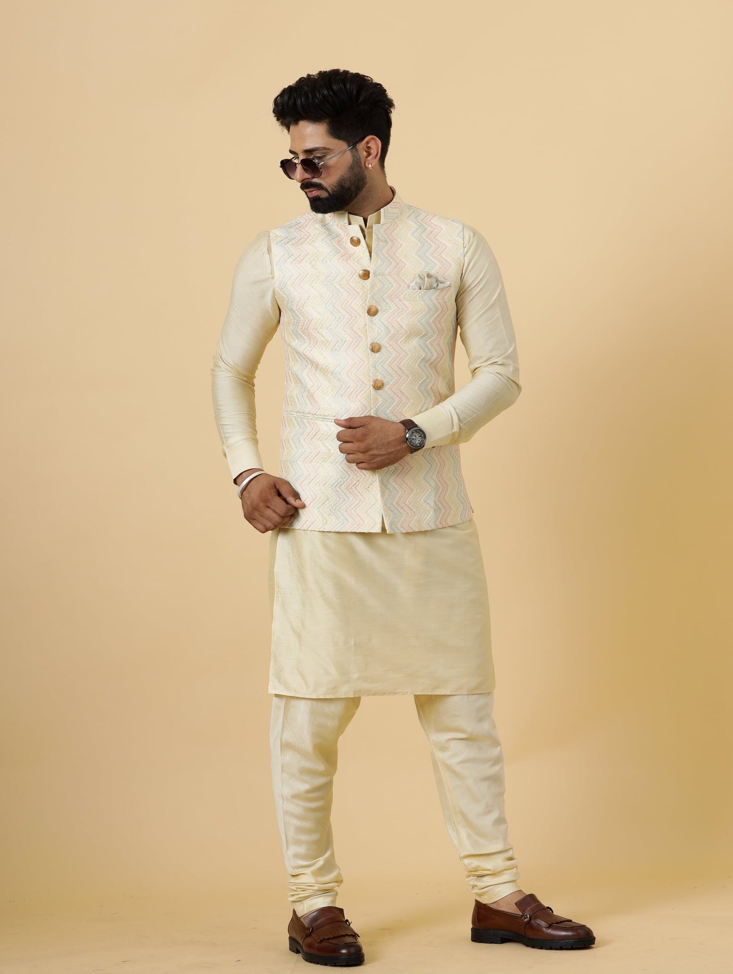 Alluring Cream Zigzag Pattern Embroidered Silk Half Jodhpuri Jacket with Cream Kurta-Pajama for Men