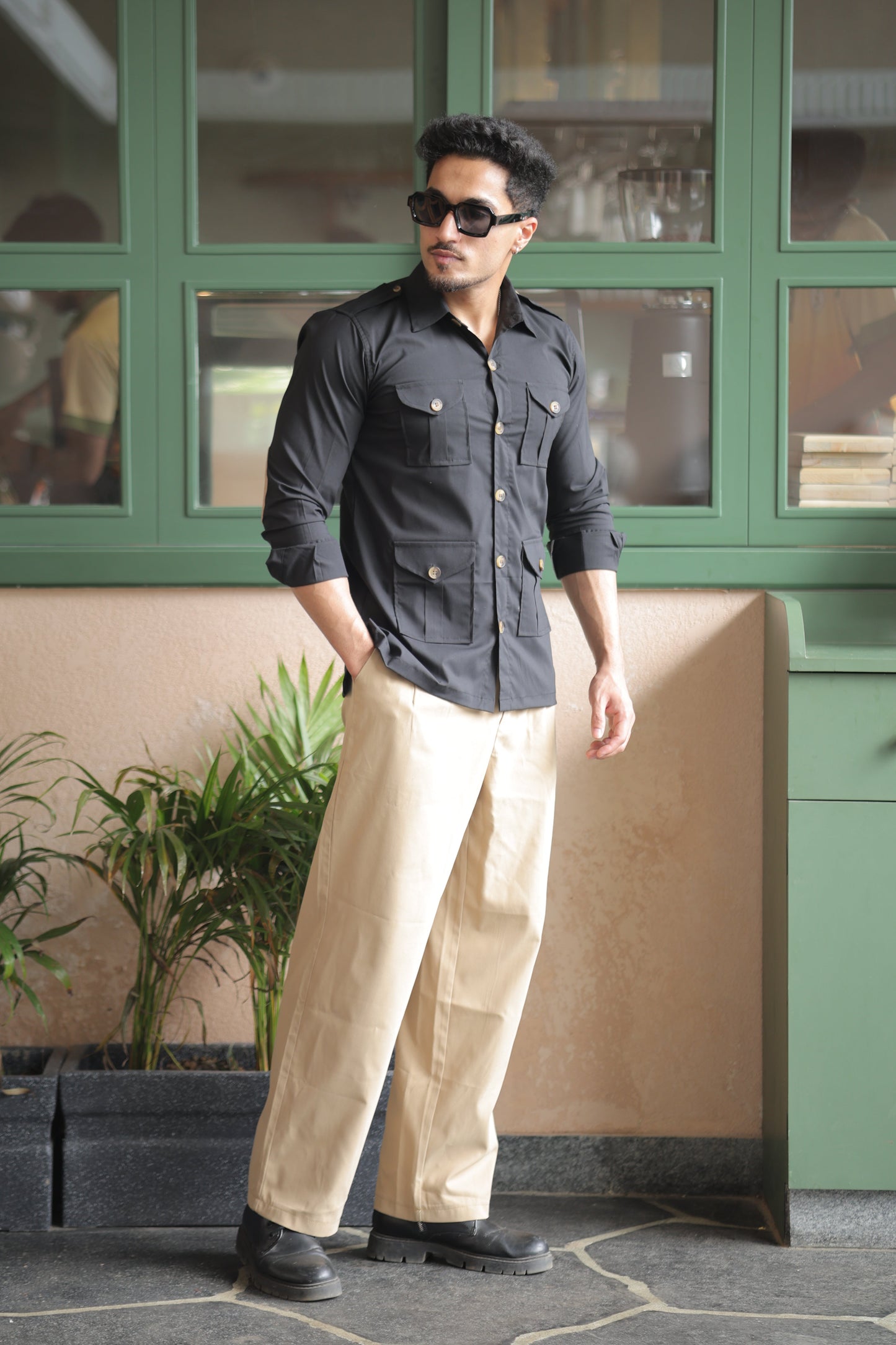 Rajanyas Four-Pocket Black Hunting Shirt with Elbow Patch