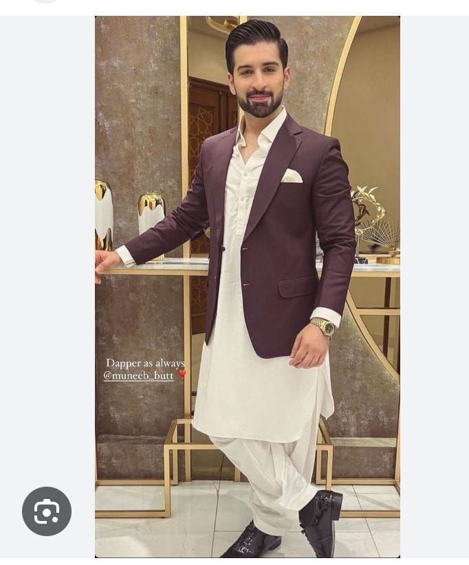 Off-white Pathani Kurta-Salwar Set With Dark Purple Blazer