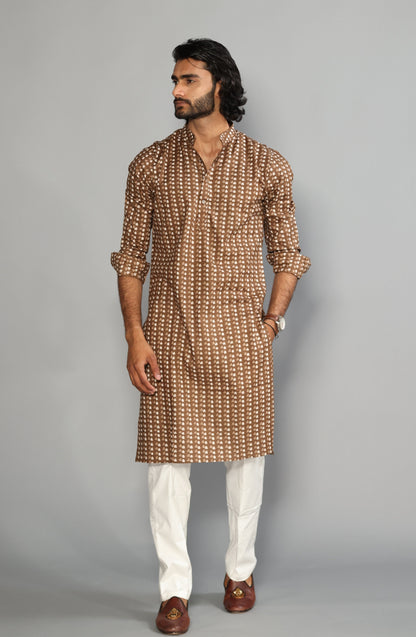 Walnut Brown Sanganeri Printed Kurta With White Pyjama