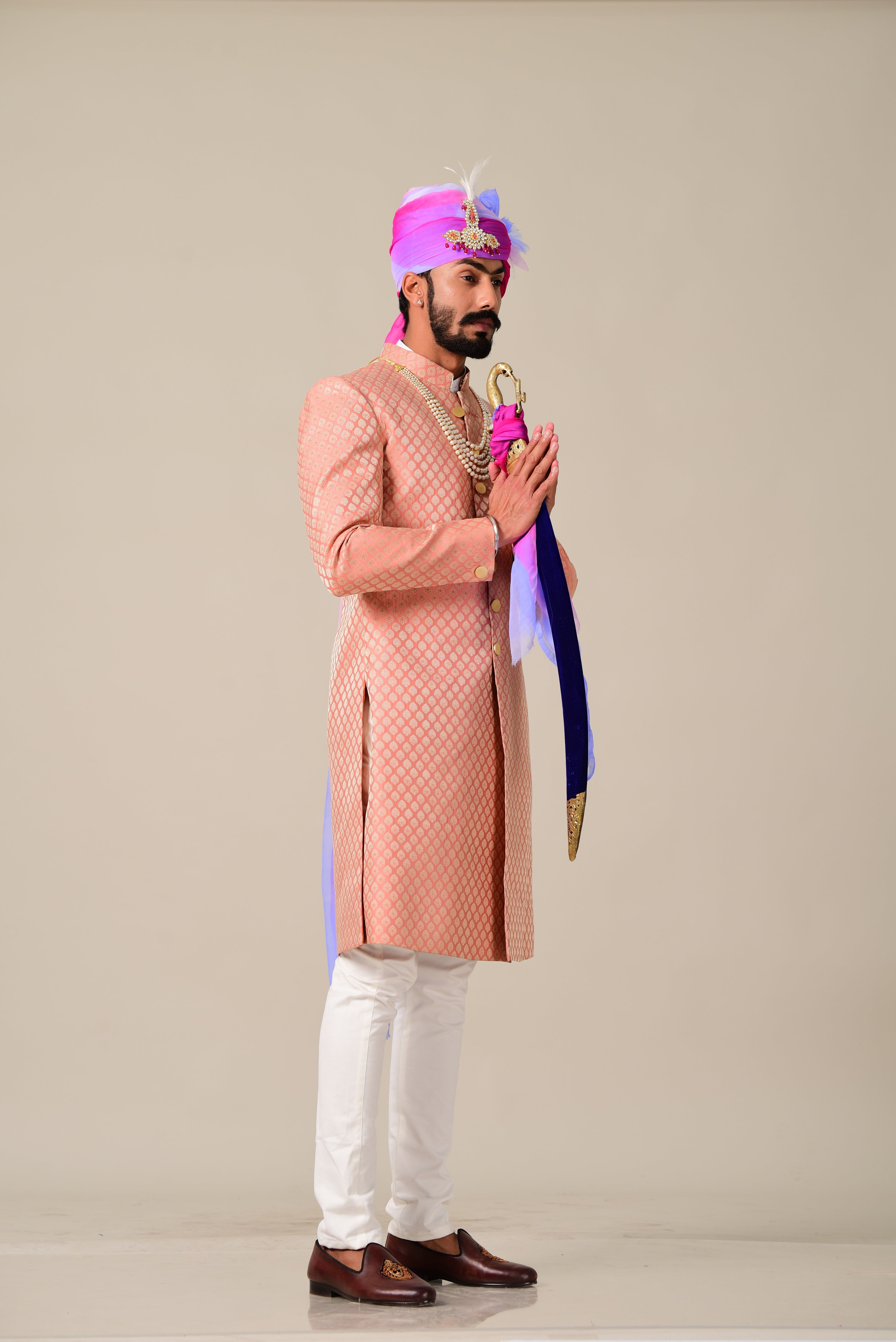 Sherwani chappal on sale