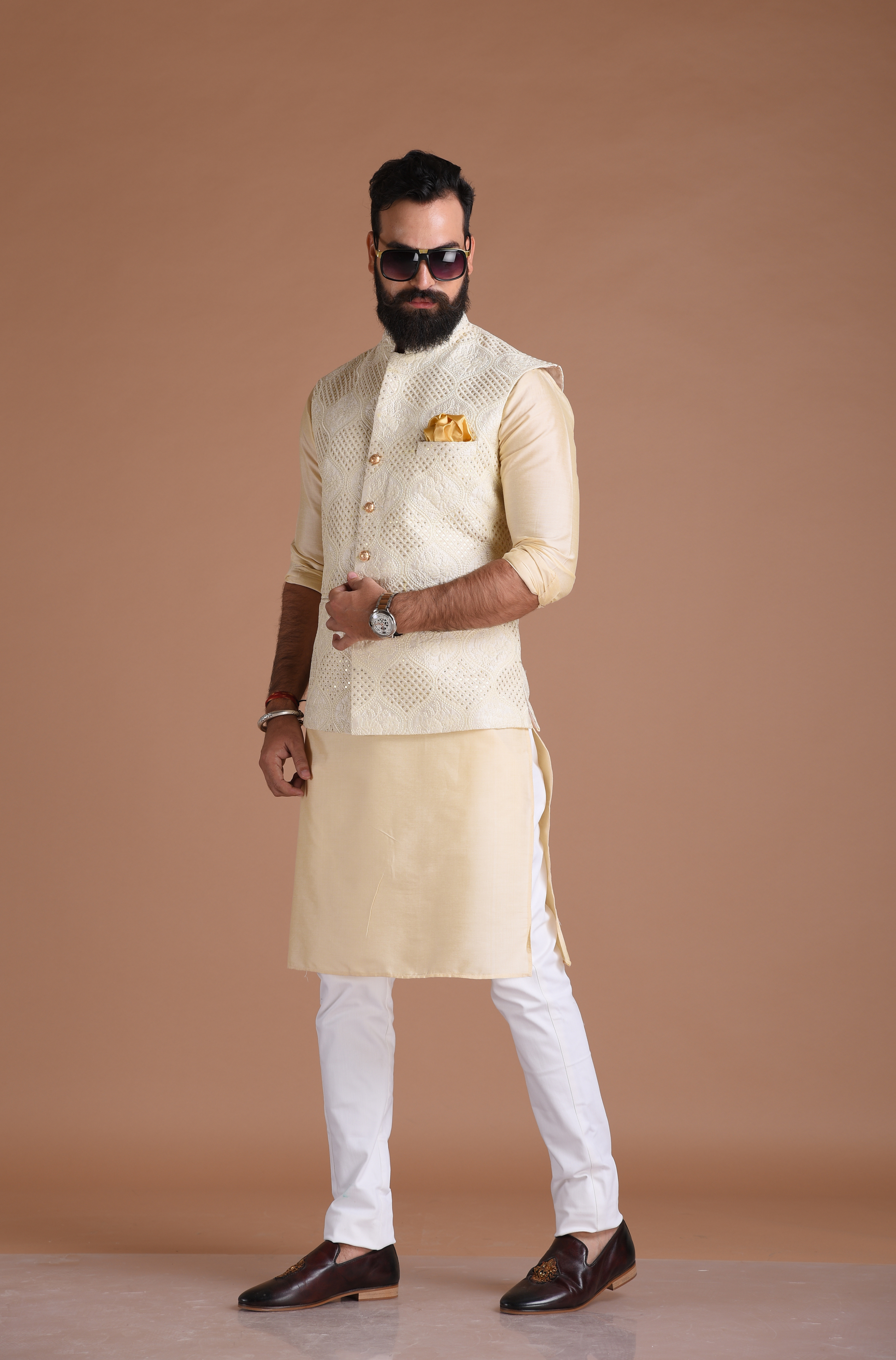 White kurta 2025 pyjama with jacket