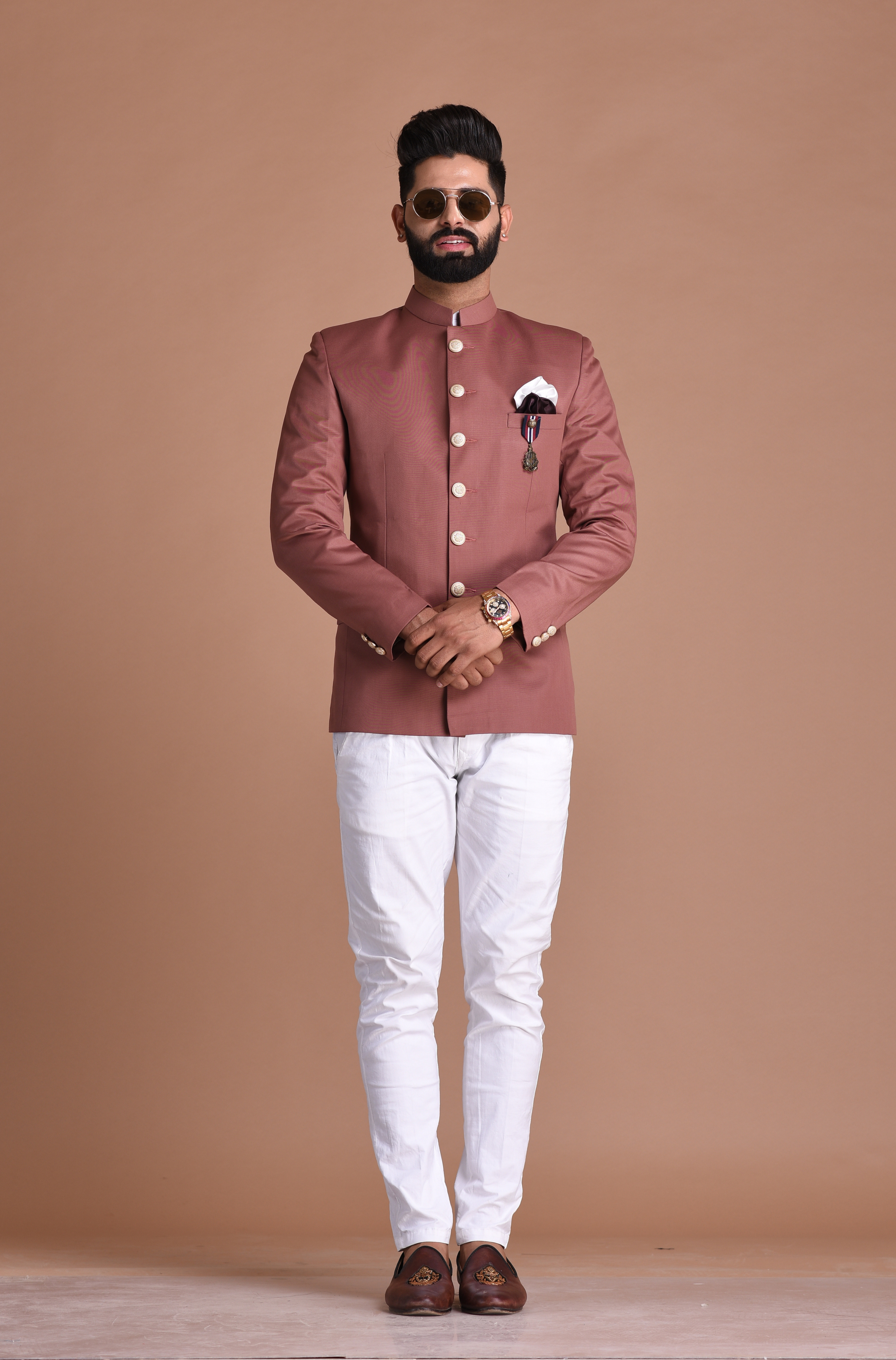 Buy Vastraas Stylish Ethnic White Traditional Designer Jodhpuri Bandhgala  Suit for Men With Pant. Online in India - Etsy | Dress suits for men,  Sherwani for men wedding, Men stylish dress